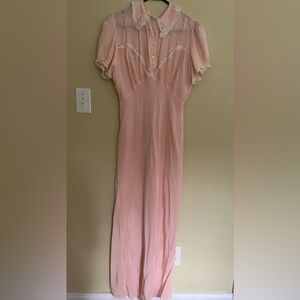 Eastern Isles Vintage Midi Dress. Pale Oeach & Cream. Size unknown